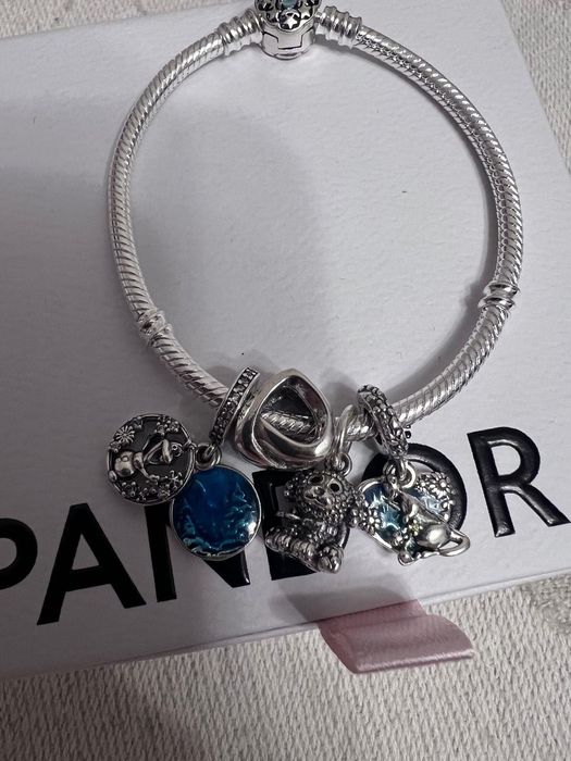 vand bratara Pandora multiple talismane