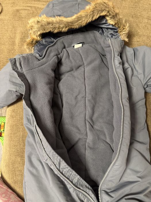 Vand combinezon iarna , pret 30 lei.