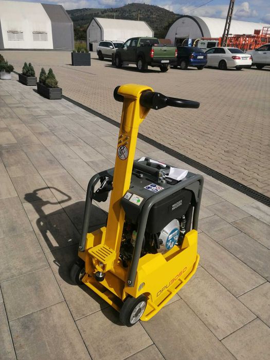 Placa vibratoare/compactoare dizel Wacker Neuson DPU3050H