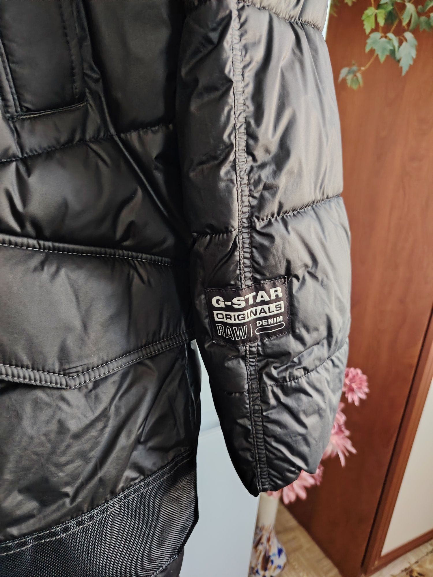 Продавам оригинално зимно яке G STAR