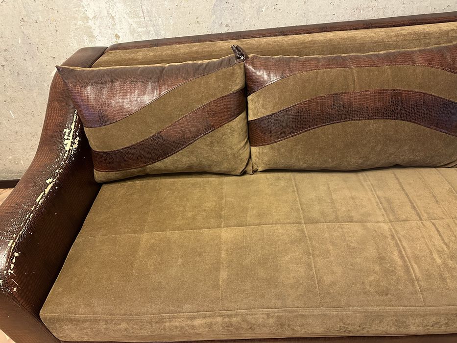 Продам диван б/у