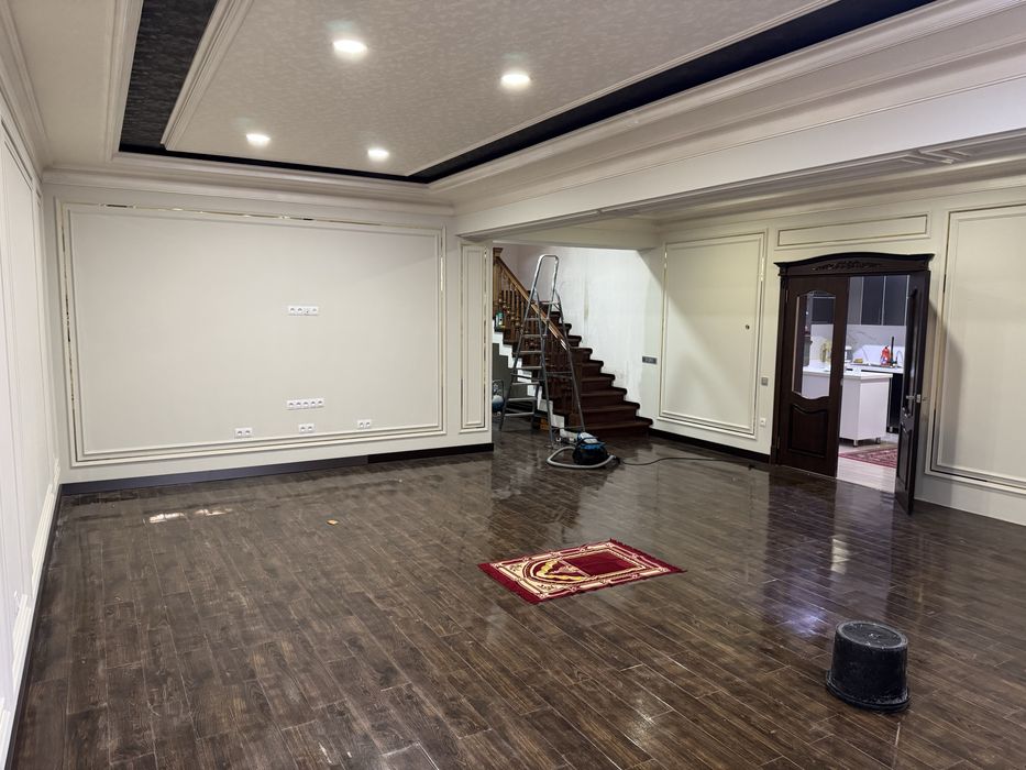 Учаска сотилади срочно МЕДГОРОДОК гиламсаройни оркасида