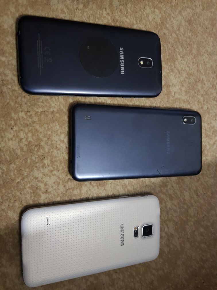 Vând Telefoane pentru piese Samsung și Iphone