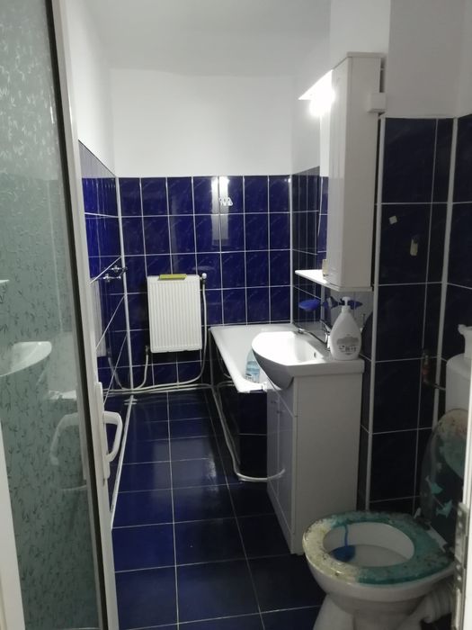 Oferta apartament cu 2 camere decomandate  Comanesti