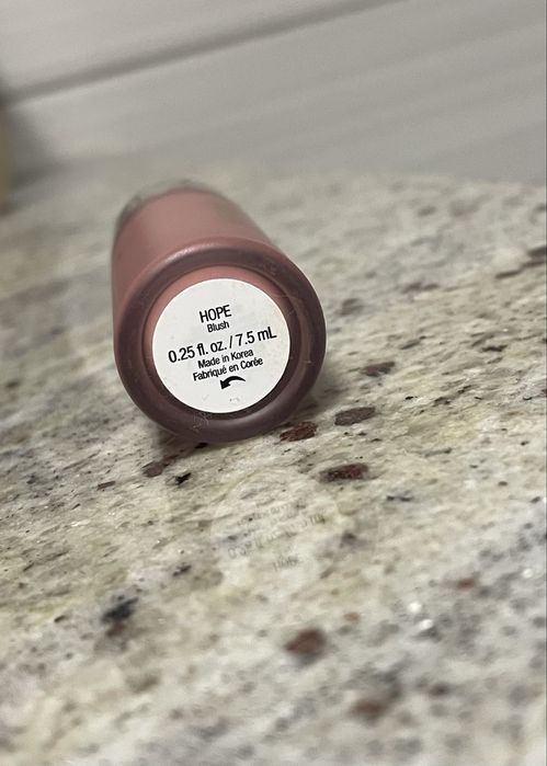 Blush  lichid Rare Beauty