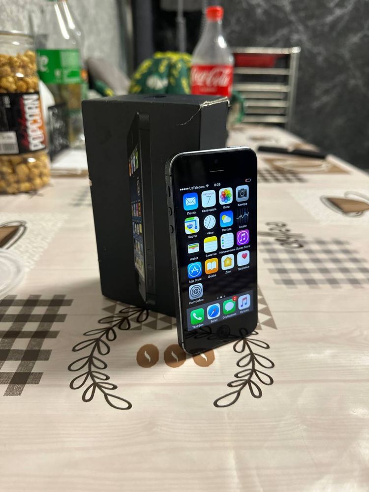 I phone 5g  16 gb full