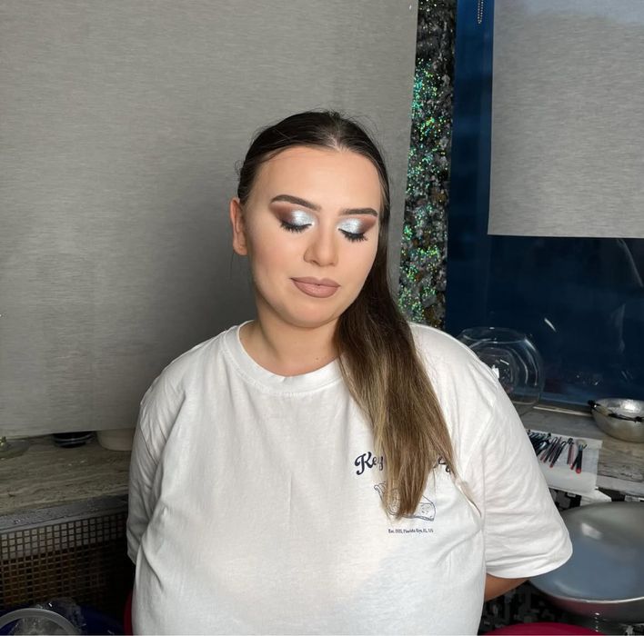 Make-up profesional la domiciliu