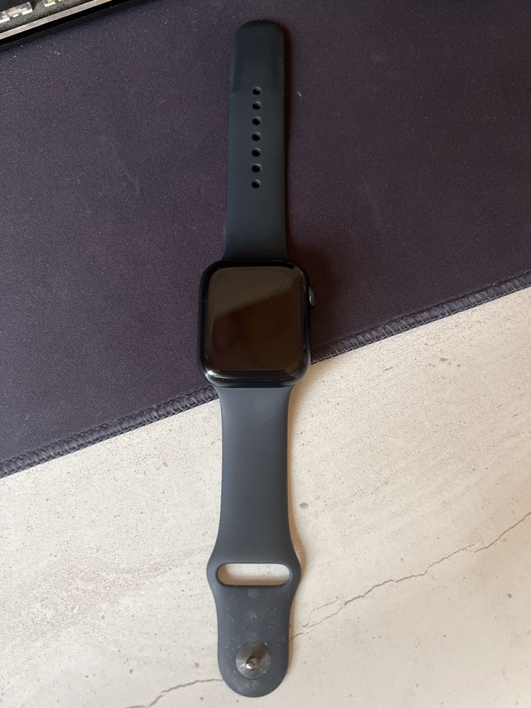 Apple Watch Series 7 45 mm