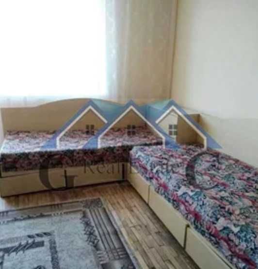 Дава се под наем Четиристаен апартамент в Варна, Център - 140 кв.м за 459 € - Снимка #2