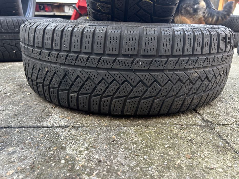 Cauciucuri iarna 215 60 18