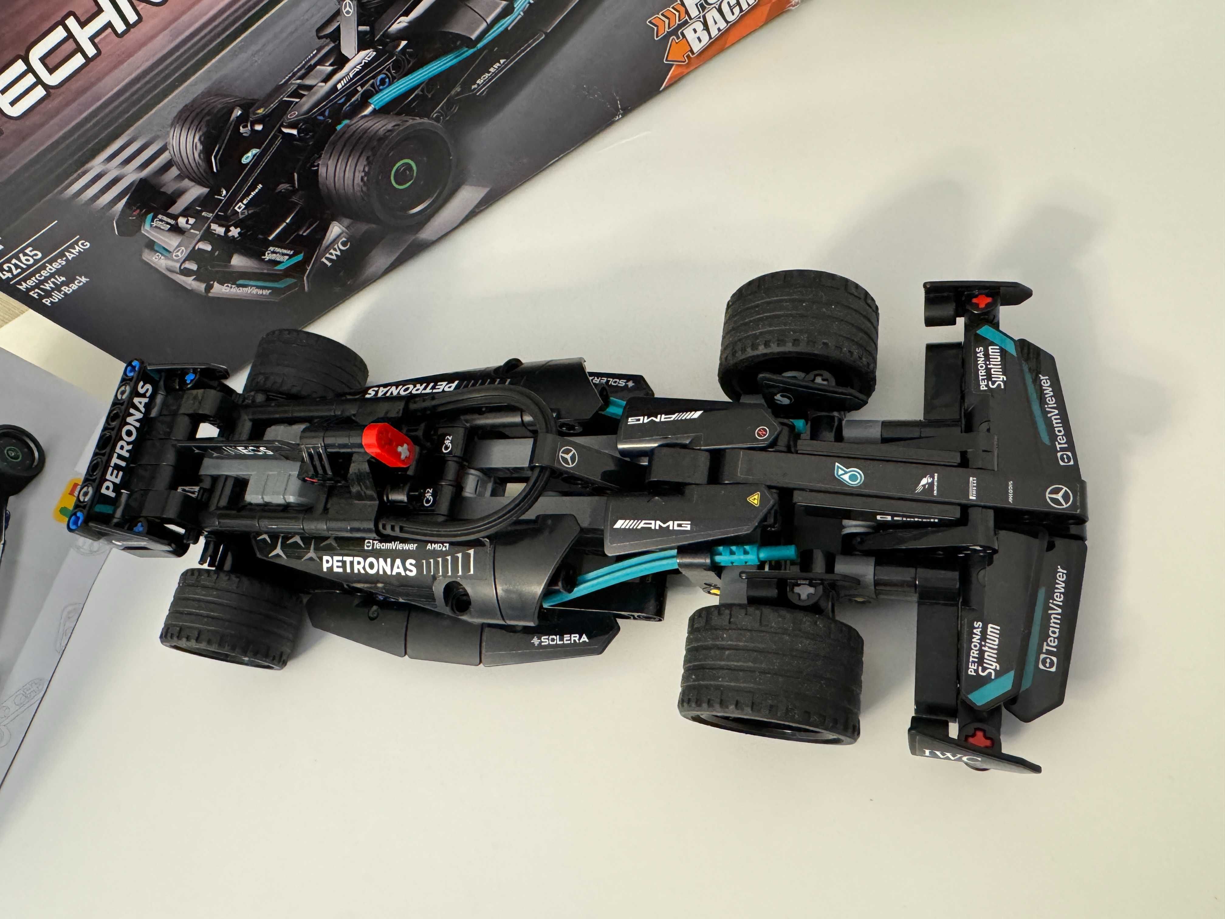 LEGO Technic - Mercedes-AMG F1 W14 E Performance 42165, 240 piese