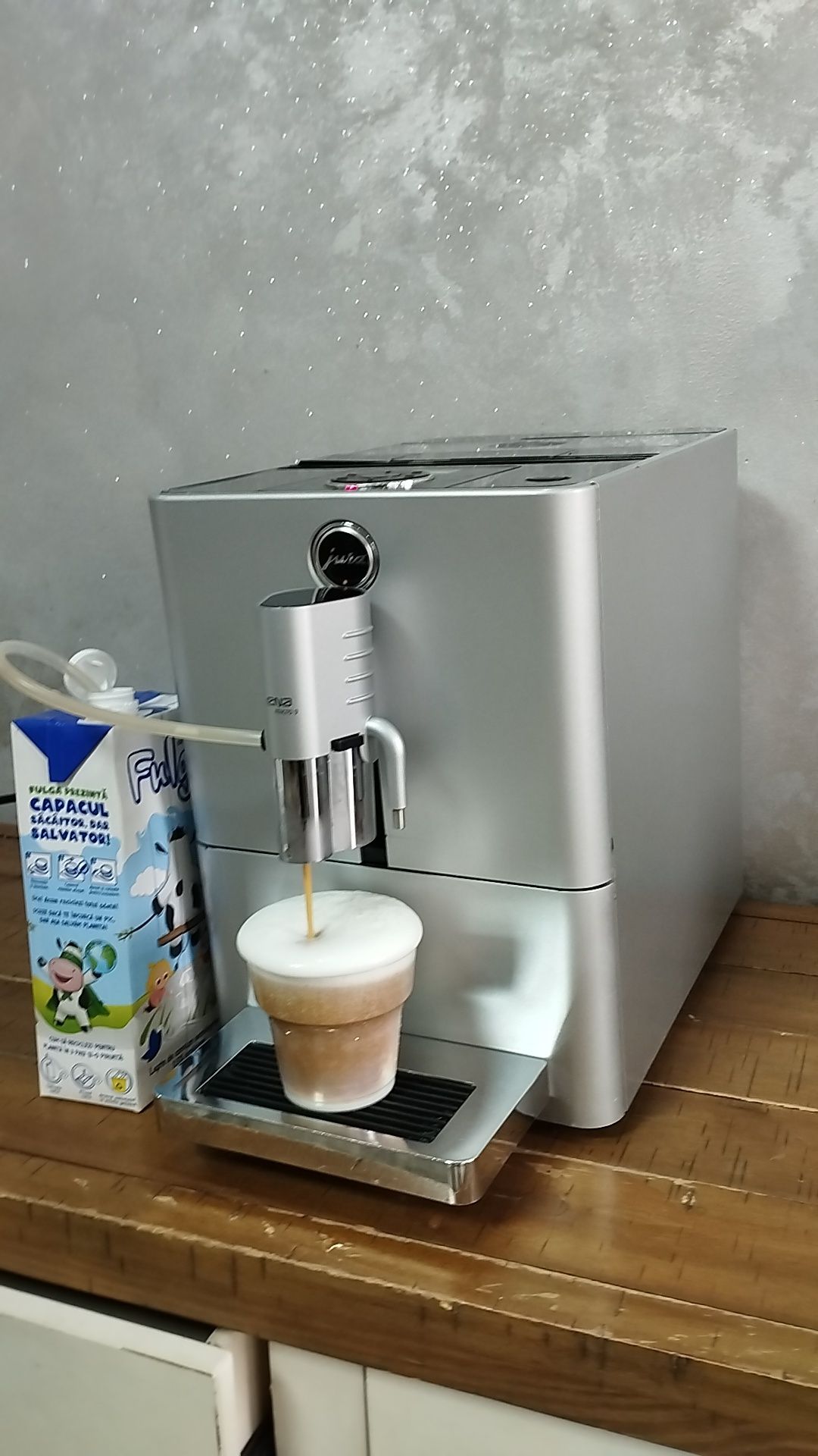 Aparat/espressor cafea Jura Micro 9 Cappuccino/transport gratuit