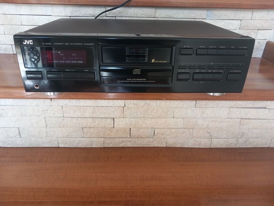 CD JVC XL-M408 cu magazie de Cd