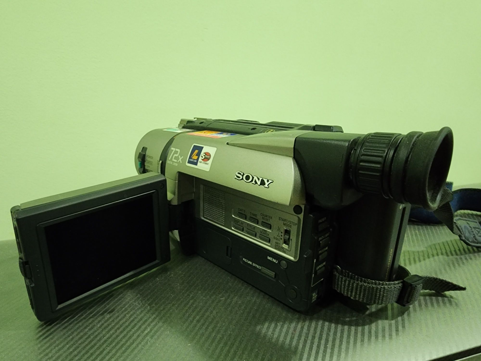 камера Sony Handycam CCD-TRV85 manual