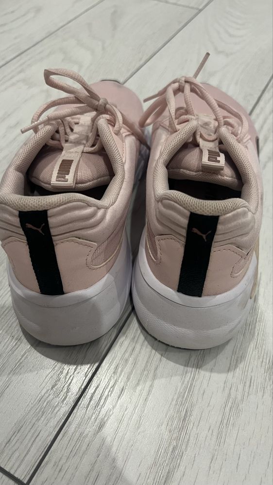 Дамски маратонки на Puma