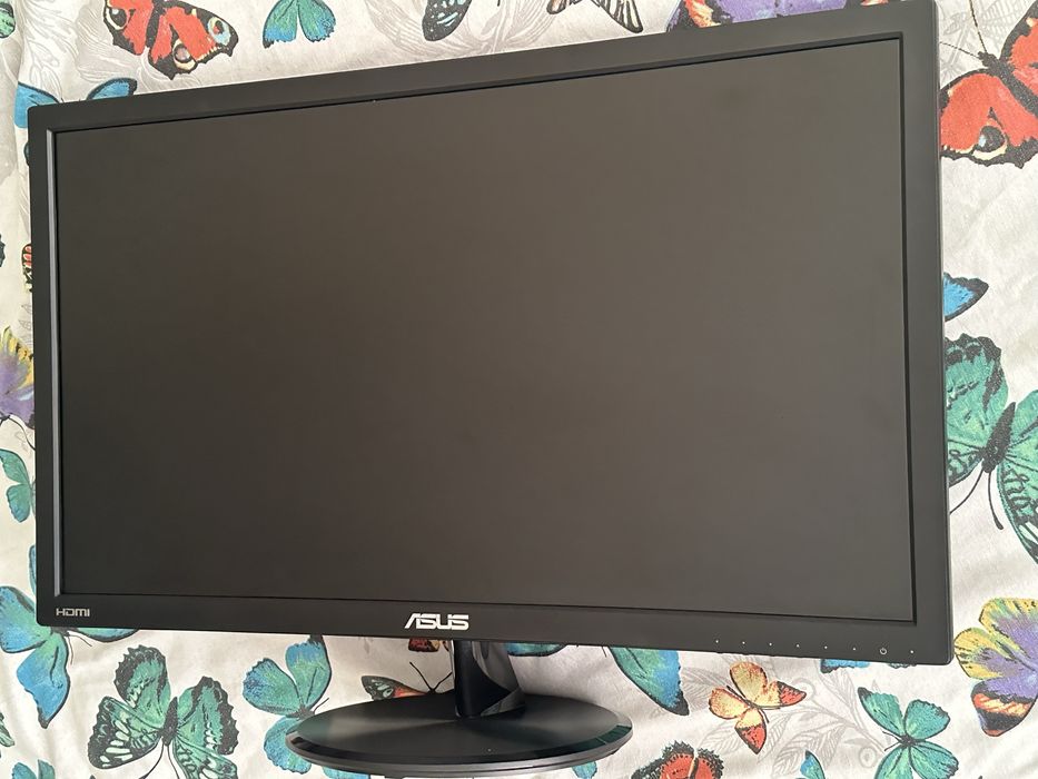 Монитор Asus 24inch без забележка