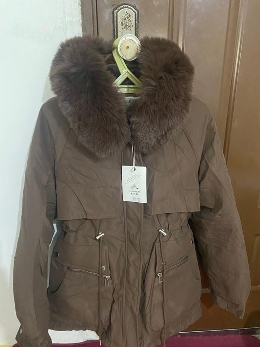 Продам зимний курткы