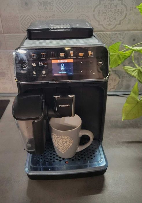 Espressor Philips LatteGo 5400