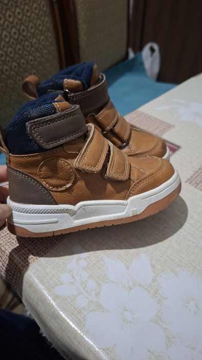 Детские ботитки на мальчика