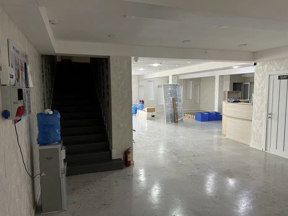 Склад 300 м² + офисы 400 м² Сергелийский ID 179