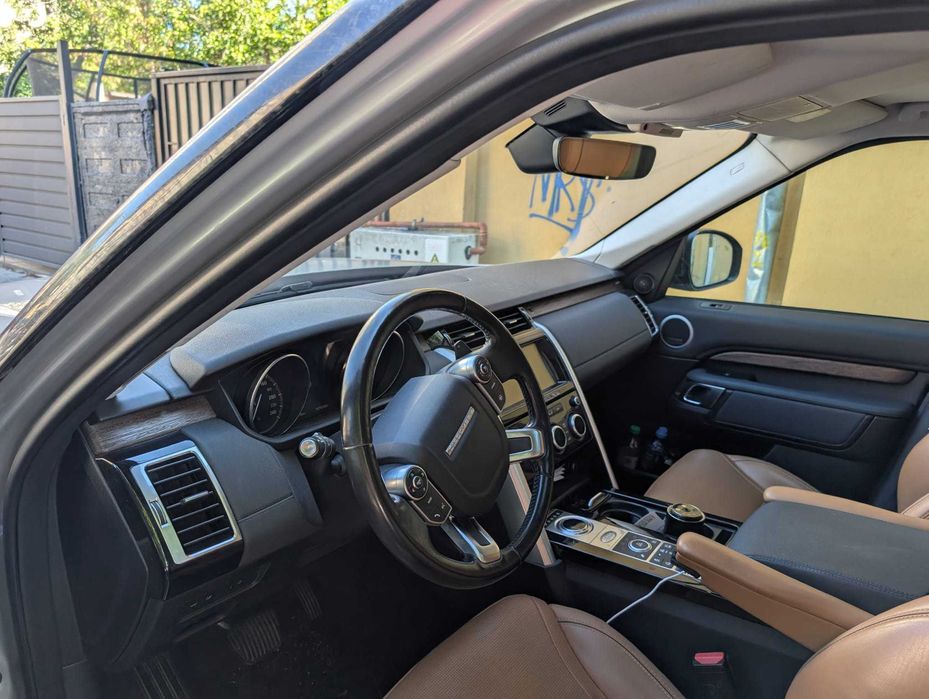 Land rover Discovery V