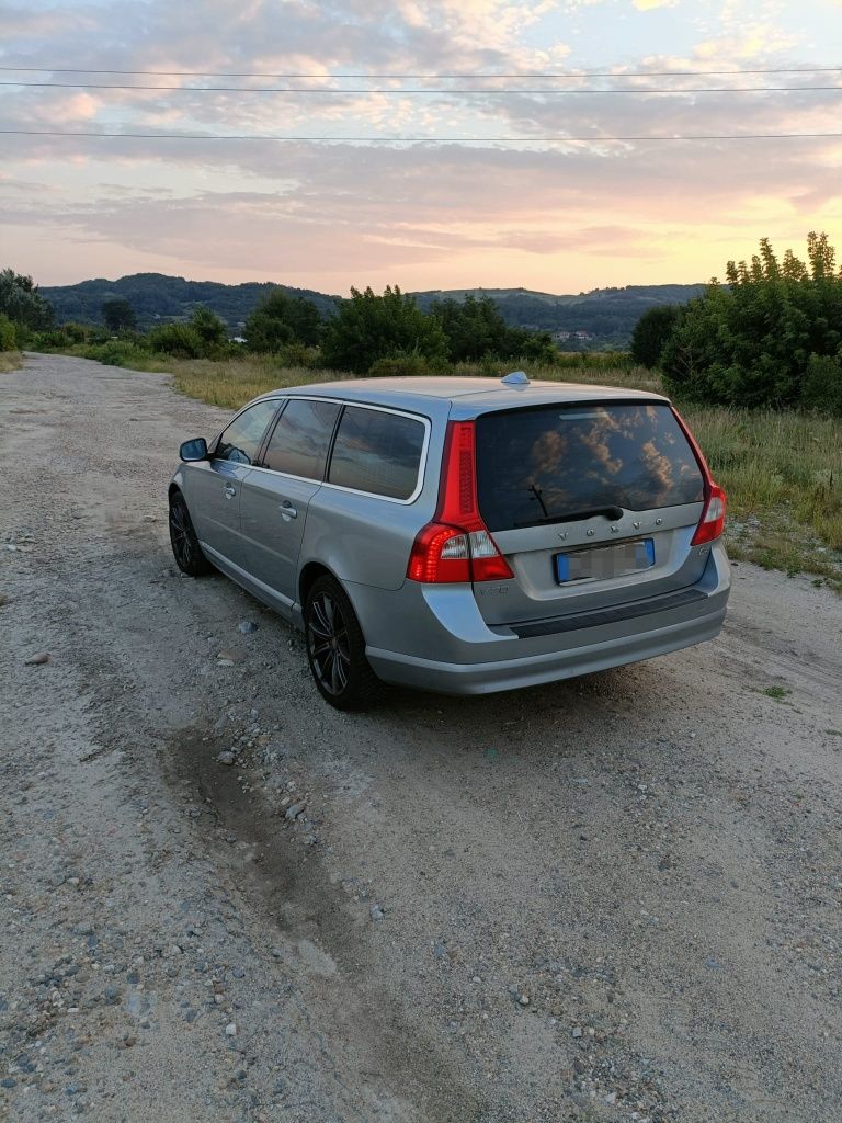 Volvo V70 D4 Momentum