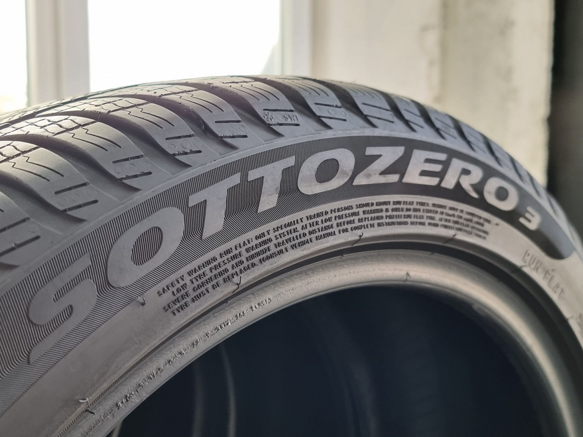 245/45/19 Pirelli 4Броя: 470лв 7мм Run on flat