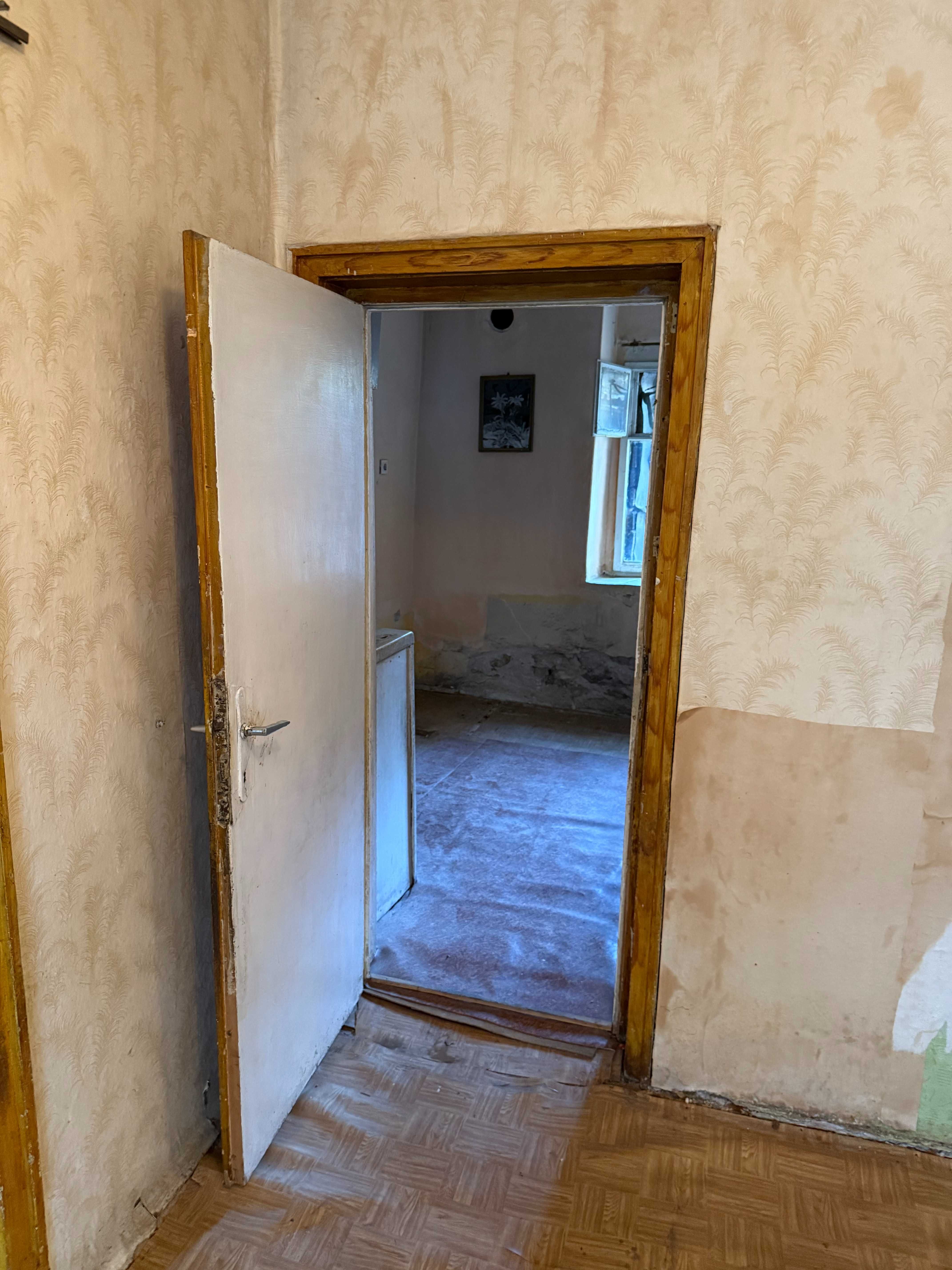 Къща 140 кв.м с двор 24 кв.м, 2 етажа, Асеновград, кв. Жорж Махала