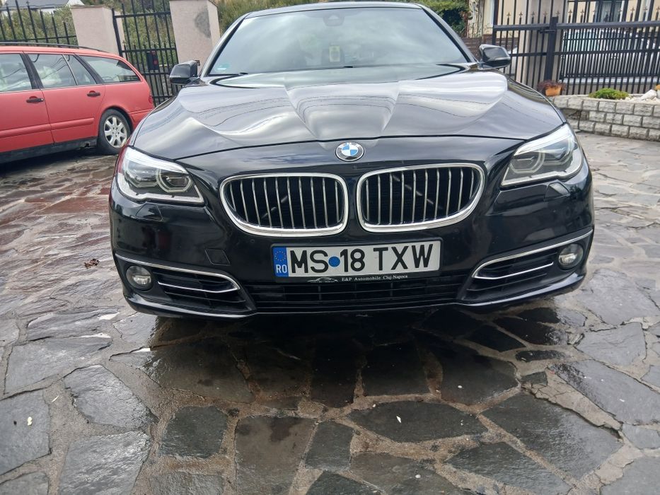 Vând BMW 530 X drive automată