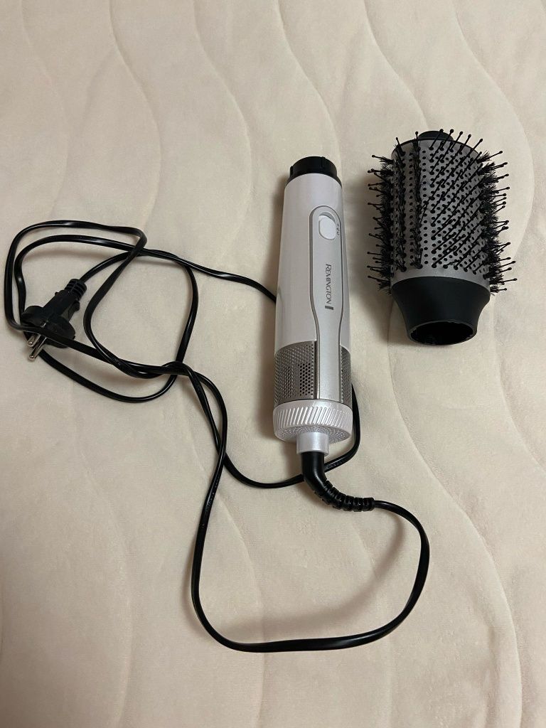 Маша с горещ въздух Remington HydraLux voluming air styler