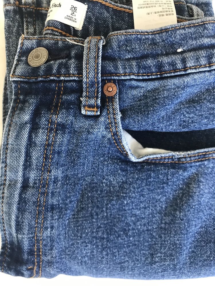 Abercrombie & fitch дънки