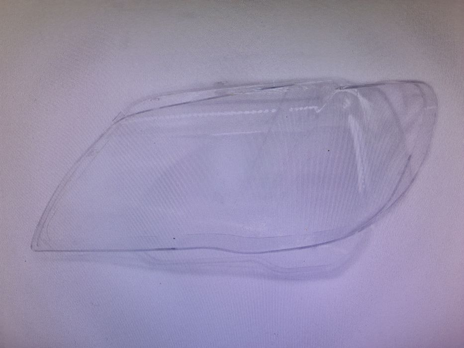 стъкло за фар за BMW Е65 след 2005 год.