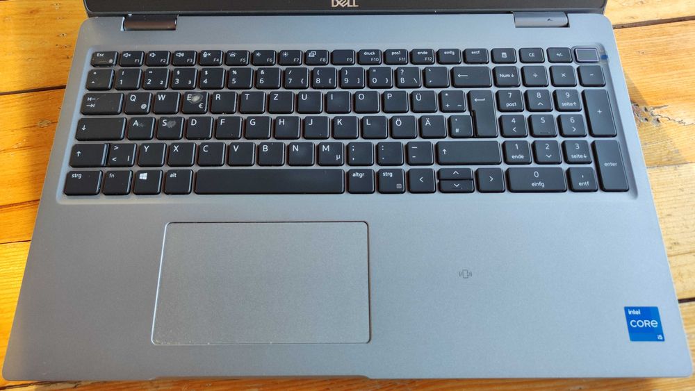Laptop Dell Latitude 5520 procesor i5 1135G7