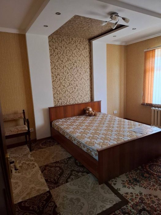 Продается своя отличная квартира в центре Самарканда. ул Амира Темура