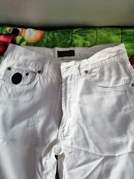 Оригинални дънки