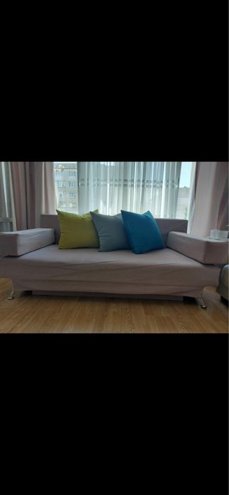 Разтегателен Диван