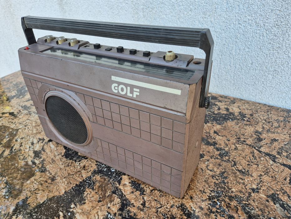 Radio receptor portabil Golf ,model RP-1525 - nefunctional 

- radio e