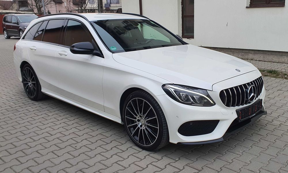 Mercedes C-Klass 220D AMG Pachet Interior-Exterior Led Navi Camera