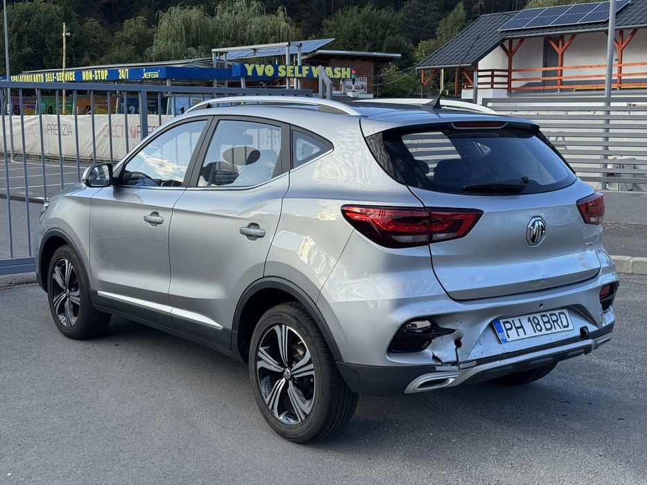 MG ZS 1.5 Benzina 2024 avariat