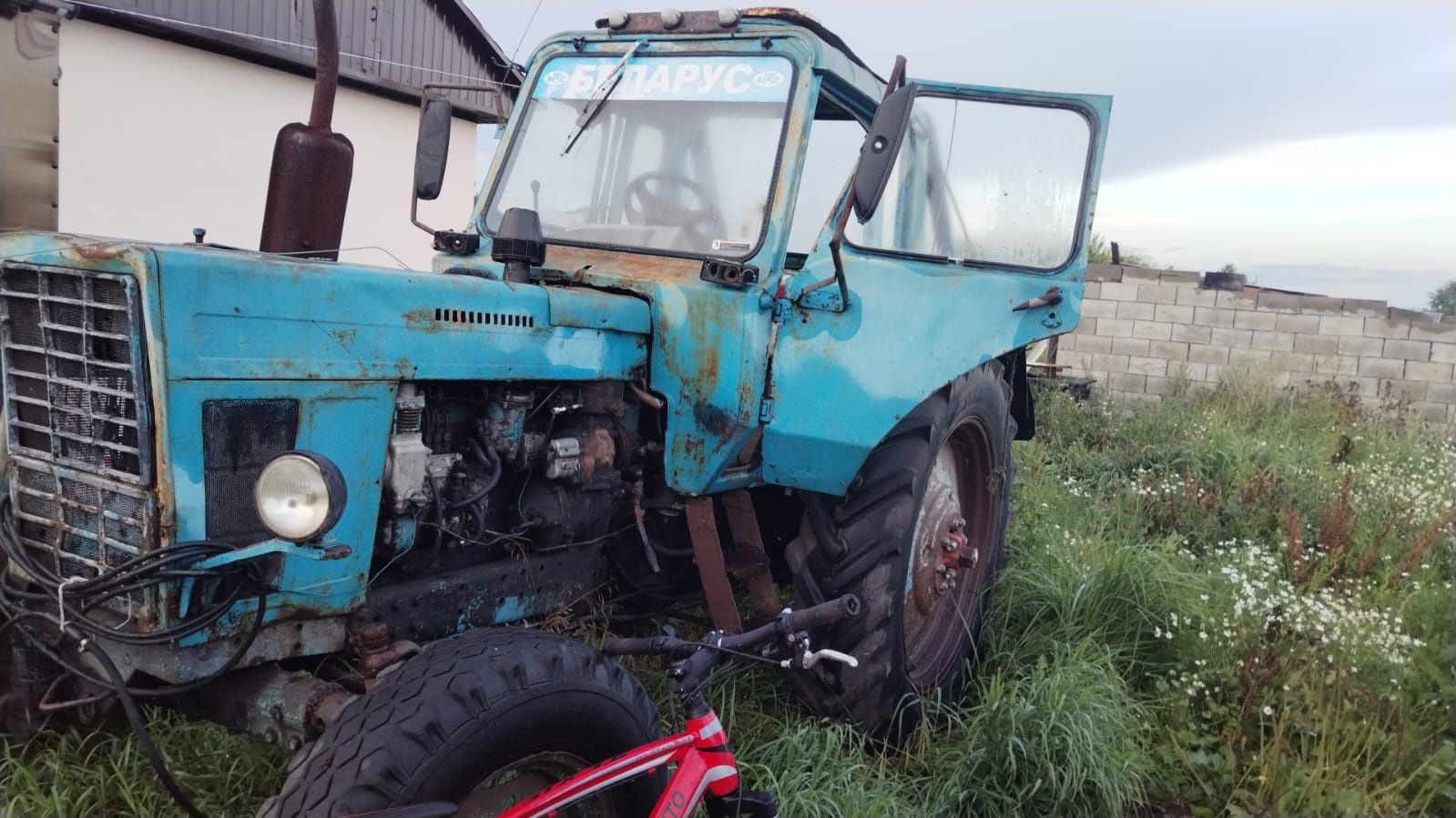 Срочно продам трактор Беларус