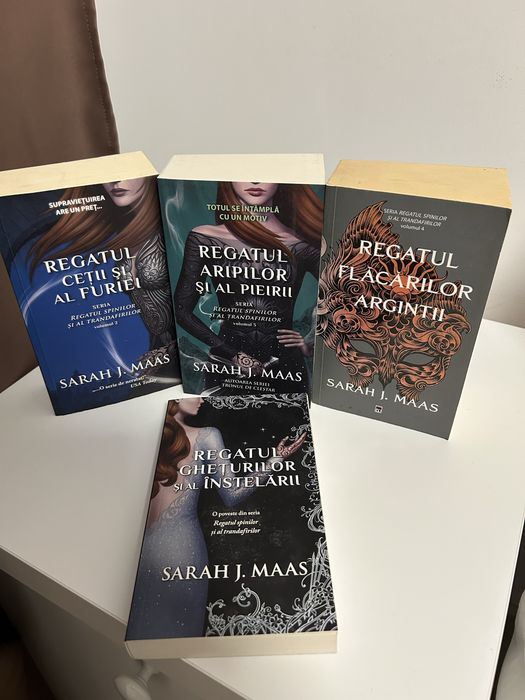 Vand seria acotar - regatul spinilor si al trandafirilor