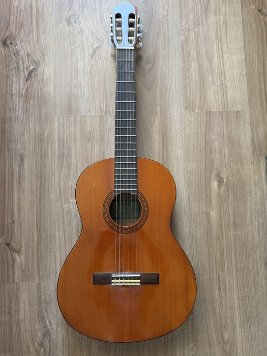 Класическа китара yamaha cs40