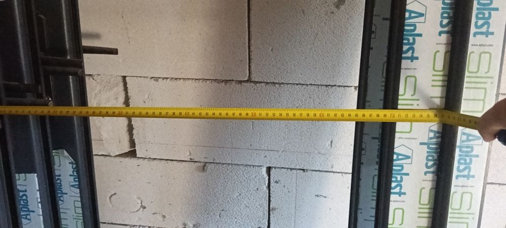 Vând uși termopan noi