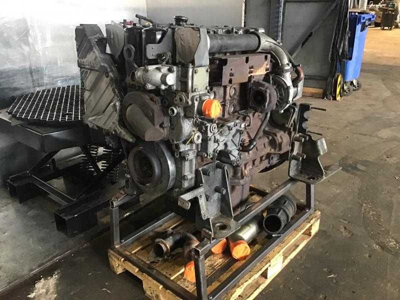 Motor complet D934L Liebherr - Piese de motor Liebherr