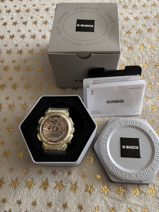 Продава се оригинален часовник