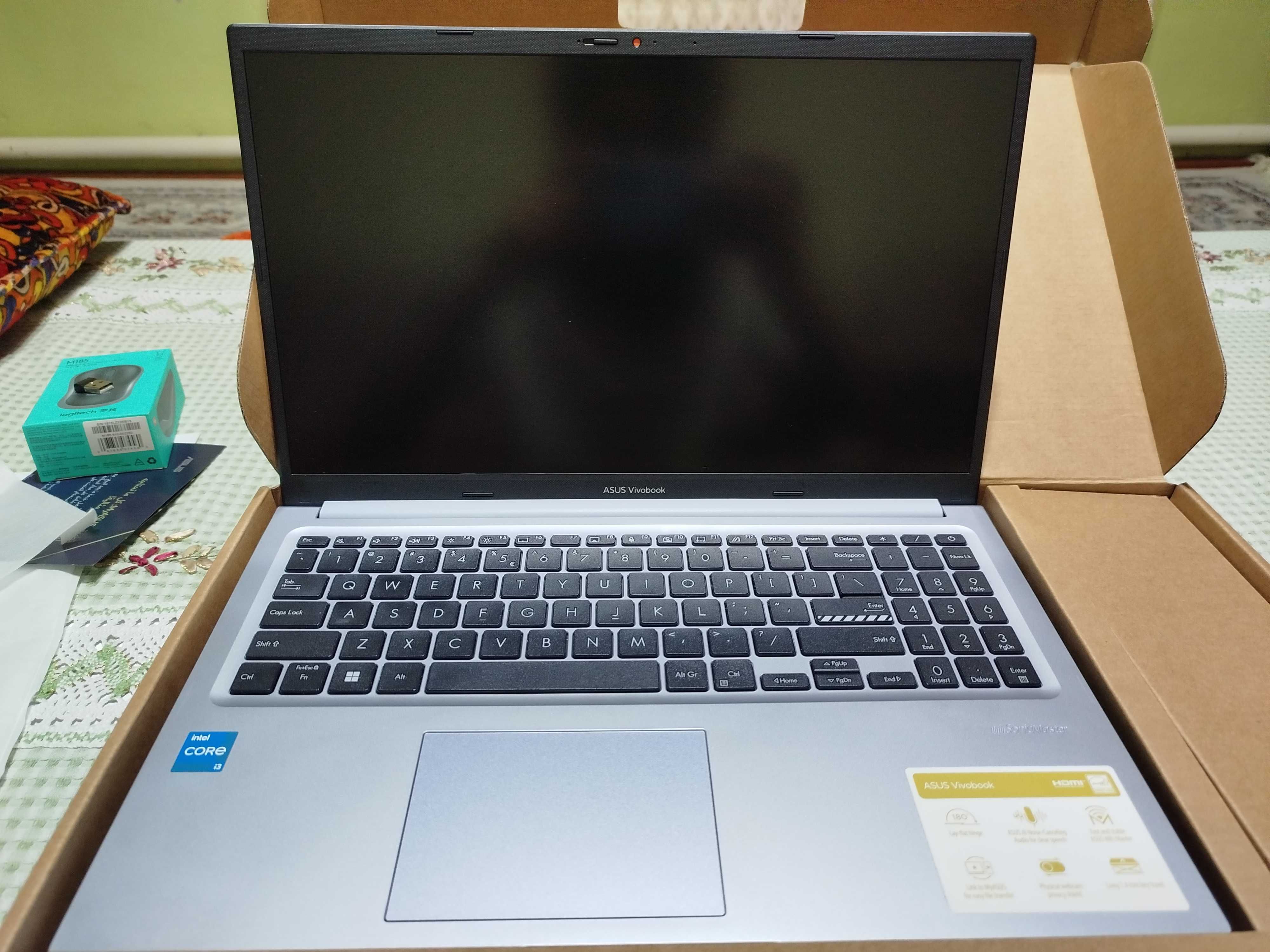 ASUS VIVOBOOK 15.6 X1502Z i3-1220P > i5