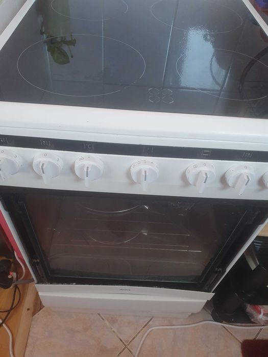 Vand aragaz electric Amica