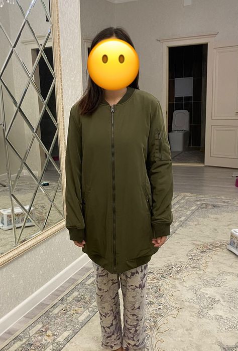 Куртка от фирмы  Bershka.