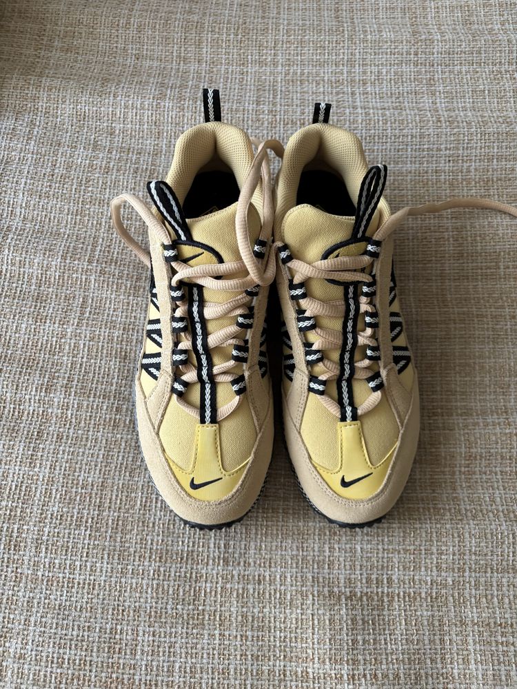Nike Air Humara FB9982-200