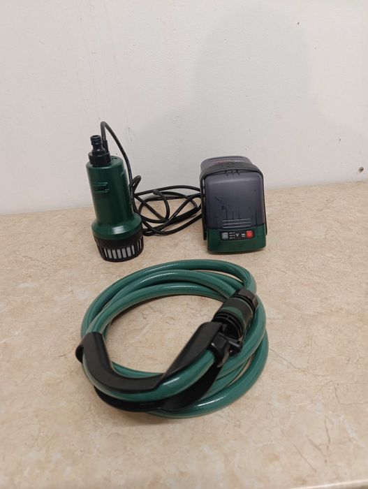 Акумулаторна помпа за вода Bosch GardenPump